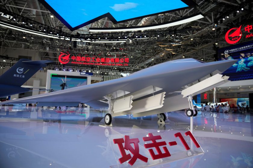 中国のステルス無人機「GJ-11」の写真